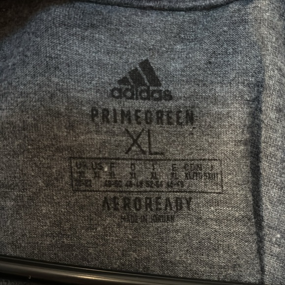 Adidas side striped tank top size XL - Picture 3 of 5